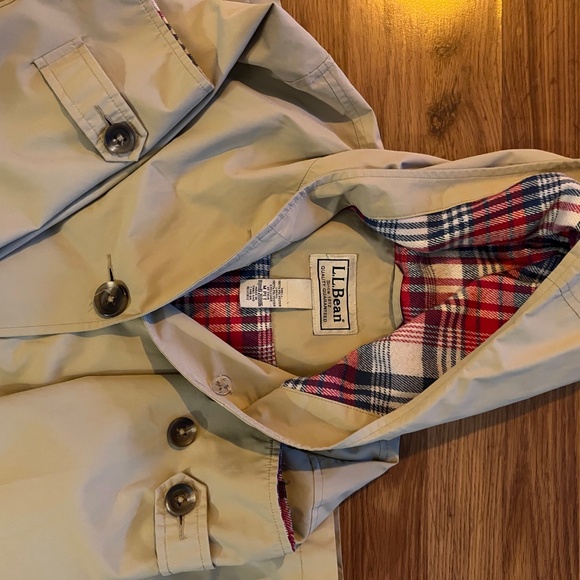 LL Bean trench coat - Picture 2 of 3